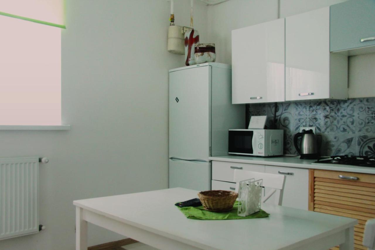 Flat In Cottage Close To The Centre Parking, Wifi, Bbq Leópolis Exterior foto