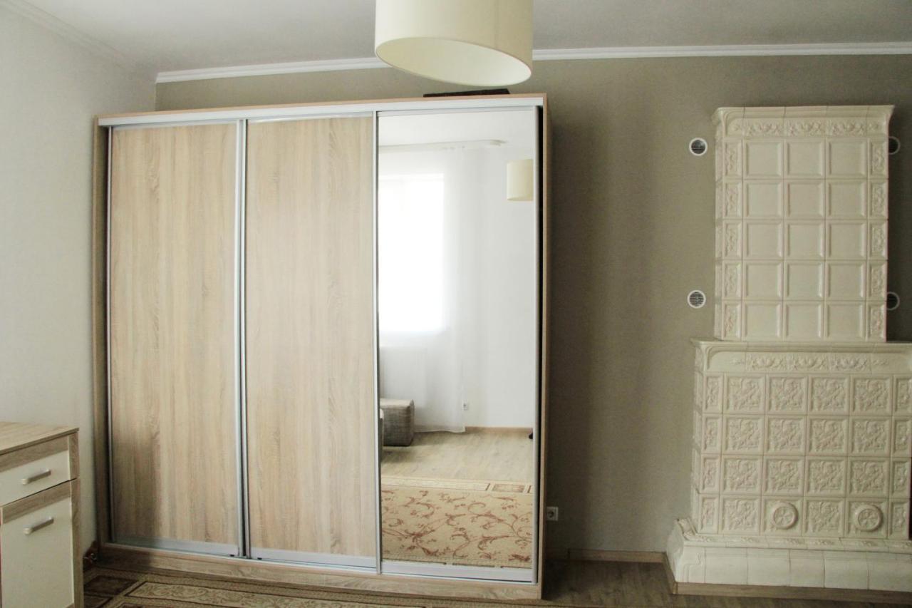 Flat In Cottage Close To The Centre Parking, Wifi, Bbq Leópolis Exterior foto